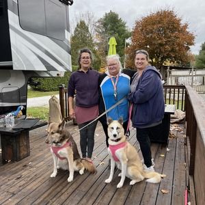 Meet your Posher, V frances